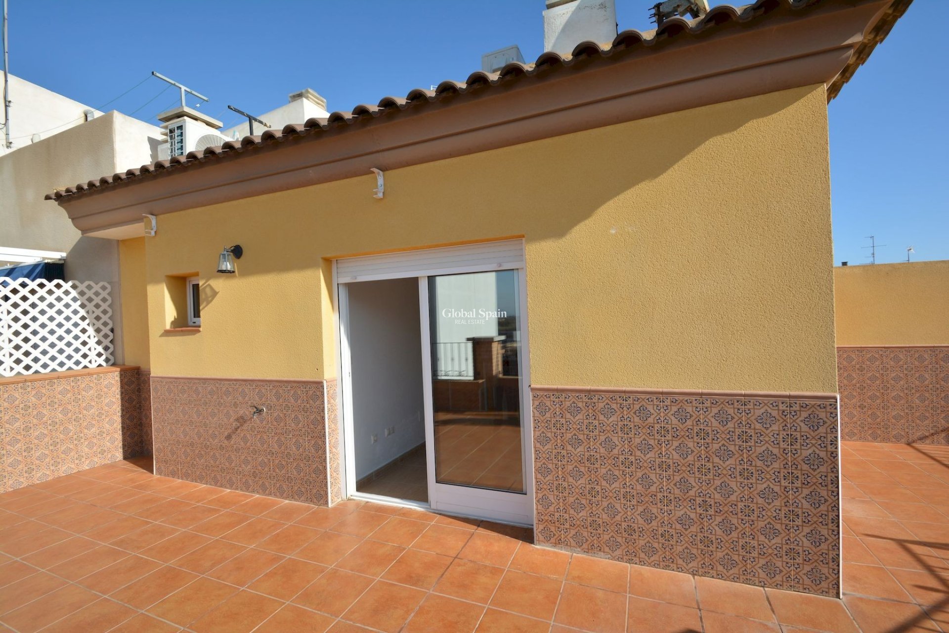 Wederverkoop - PENTHOUSE -
GUARDAMAR DEL SEGURA - Costa Blanca