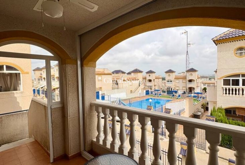 Wederverkoop - PENTHOUSE -
GUARDAMAR DEL SEGURA - Costa Blanca