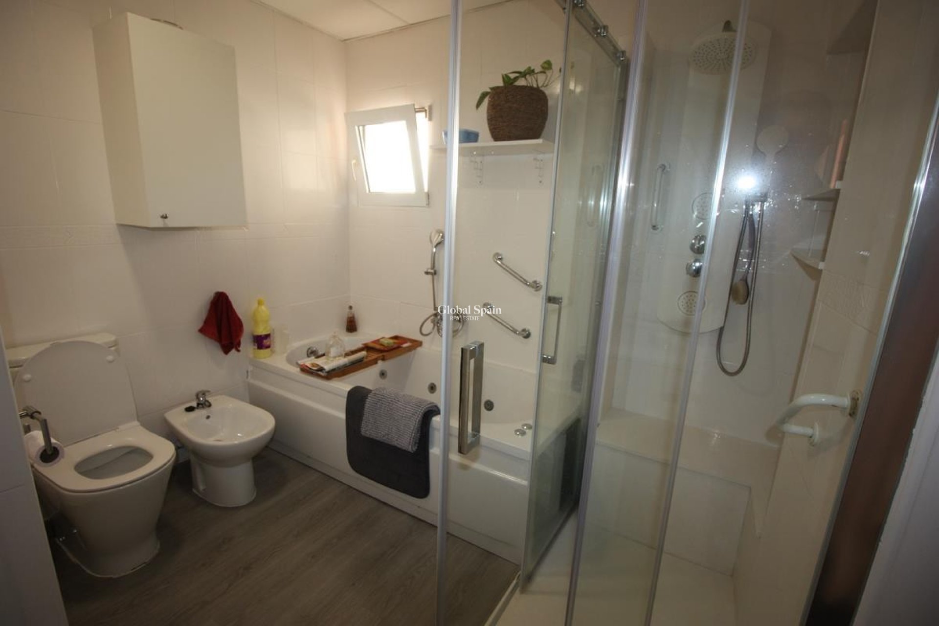 Wederverkoop - PENTHOUSE -
GUARDAMAR DEL SEGURA - Costa Blanca