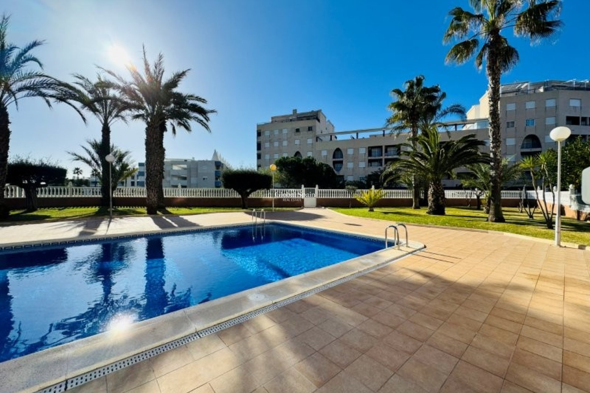 Wederverkoop - PENTHOUSE -
LA MATA - Costa Blanca