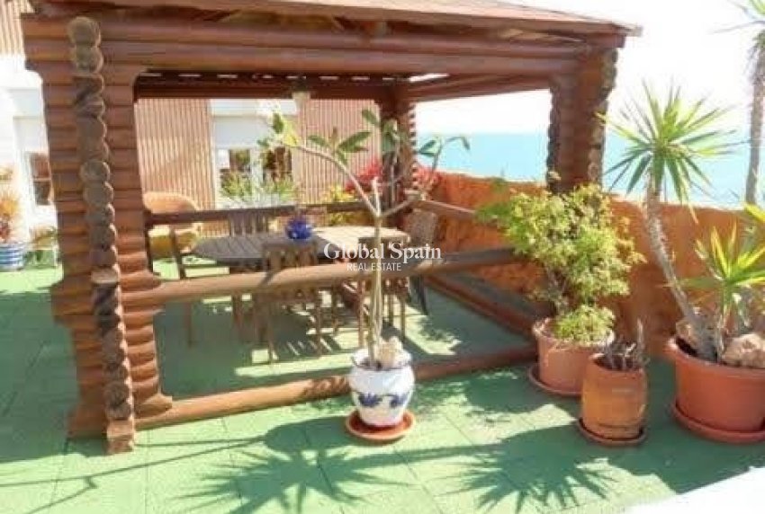 Wederverkoop - PENTHOUSE -
LA MATA - Costa Blanca