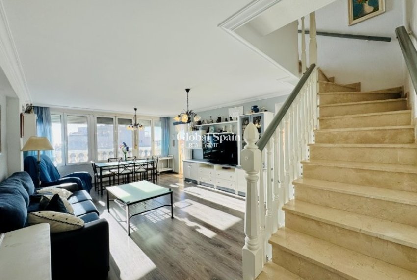 Wederverkoop - PENTHOUSE -
LA MATA - Costa Blanca