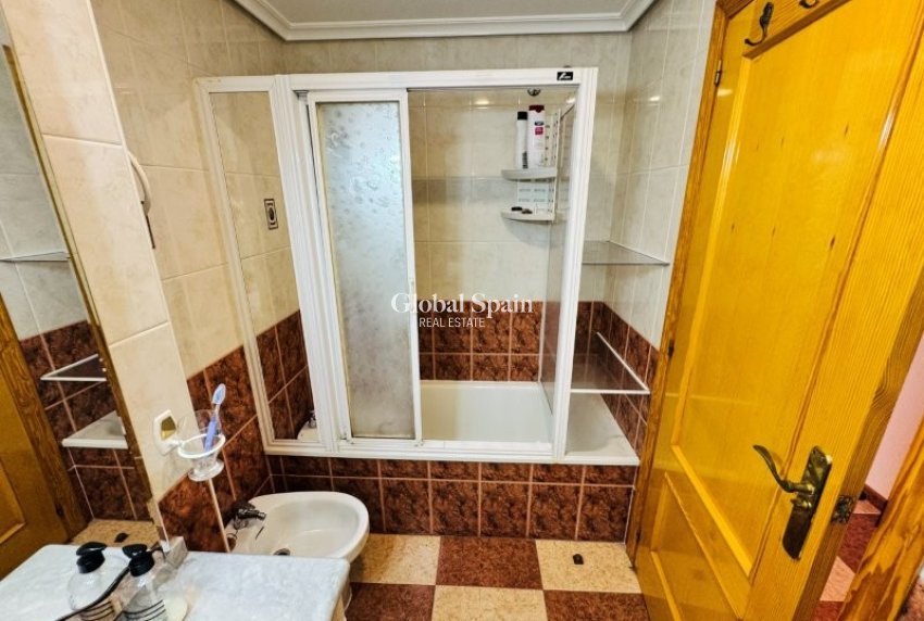 Wederverkoop - PENTHOUSE -
LA MATA - Costa Blanca
