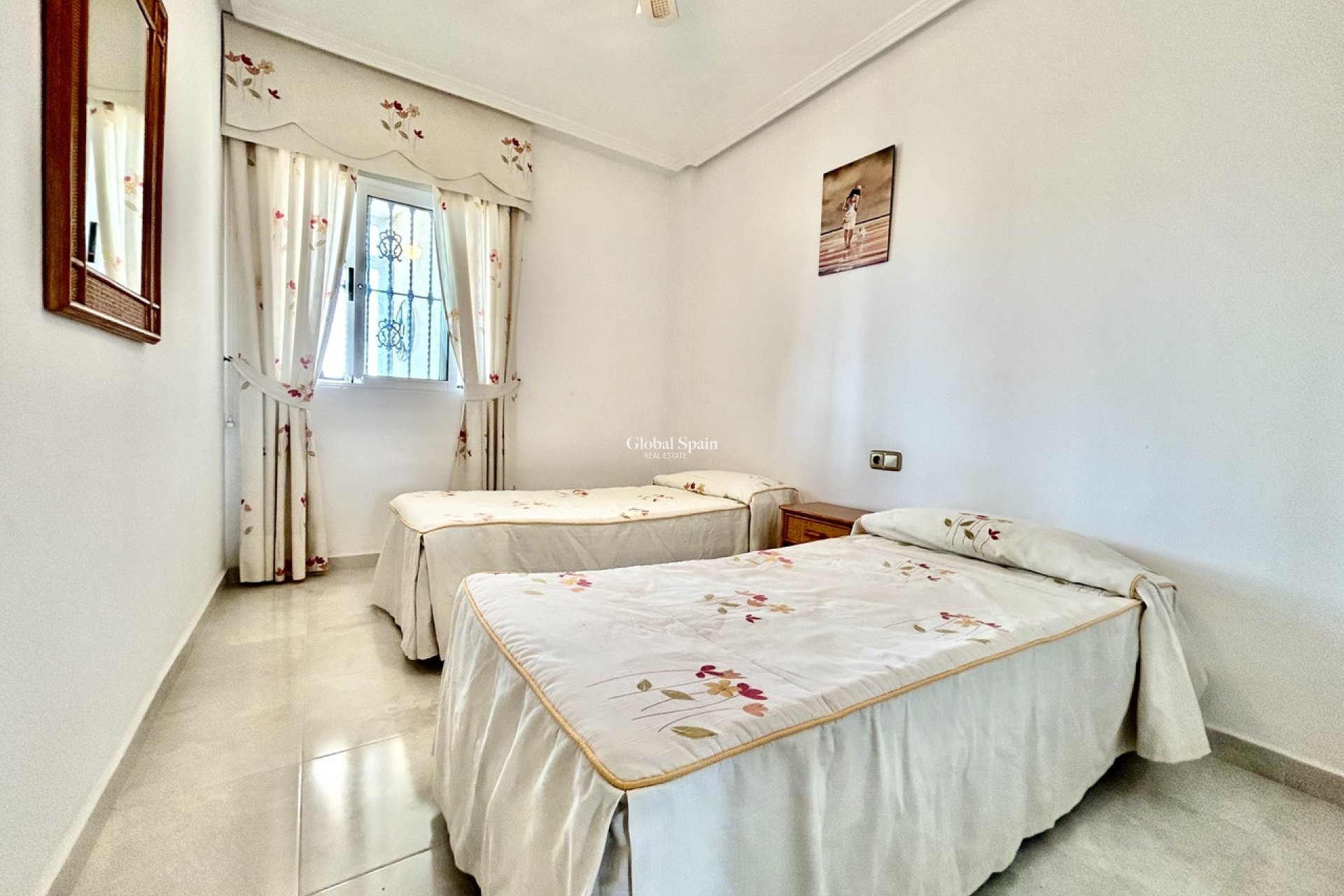 Wederverkoop - PENTHOUSE -
LA ZENIA - Costa Blanca