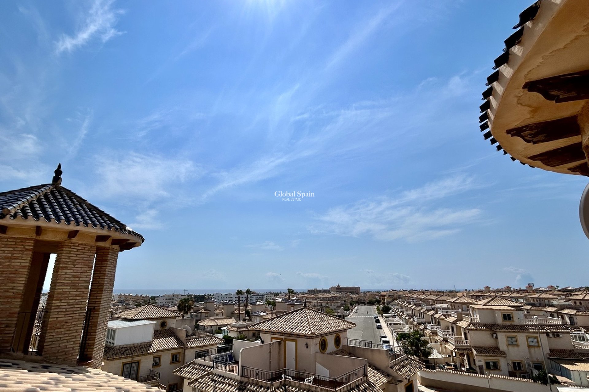 Wederverkoop - PENTHOUSE -
LA ZENIA - Costa Blanca