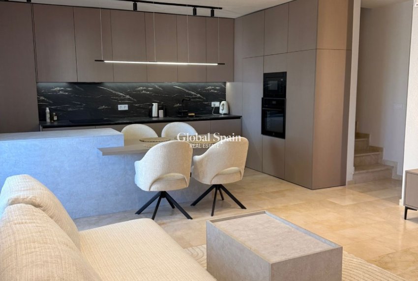 Wederverkoop - PENTHOUSE -
LAS RAMBLAS GOLF - Inland