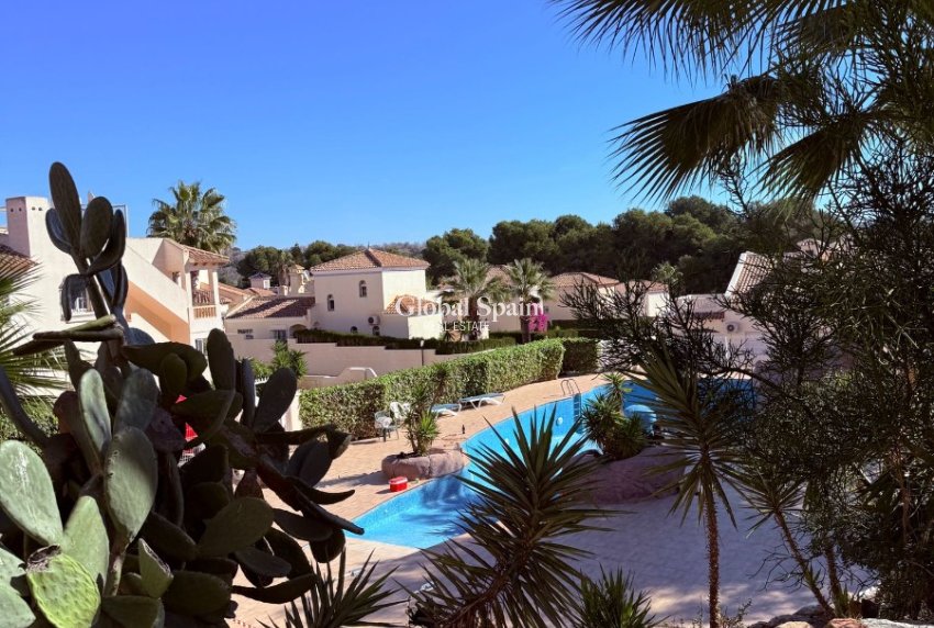 Wederverkoop - PENTHOUSE -
LAS RAMBLAS GOLF - Inland