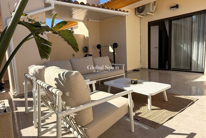 Wederverkoop - PENTHOUSE -
LAS RAMBLAS GOLF - Inland