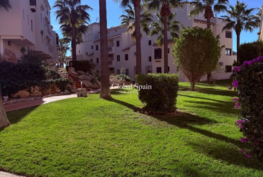 Wederverkoop - PENTHOUSE -
LAS RAMBLAS GOLF - Inland