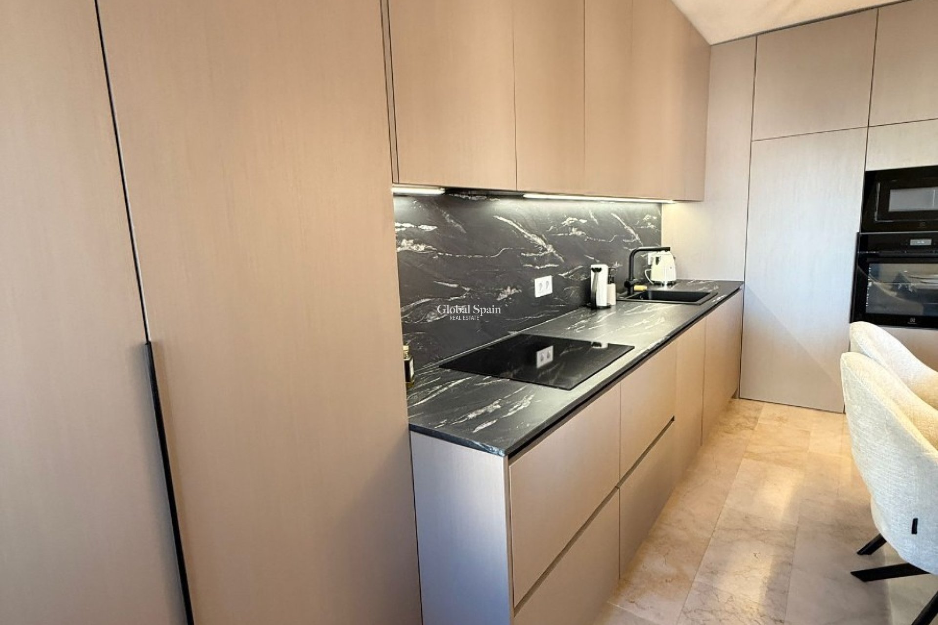Wederverkoop - PENTHOUSE -
LAS RAMBLAS GOLF - Inland