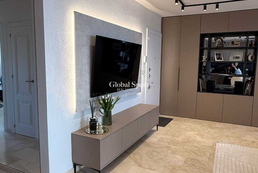 Wederverkoop - PENTHOUSE -
LAS RAMBLAS GOLF - Inland