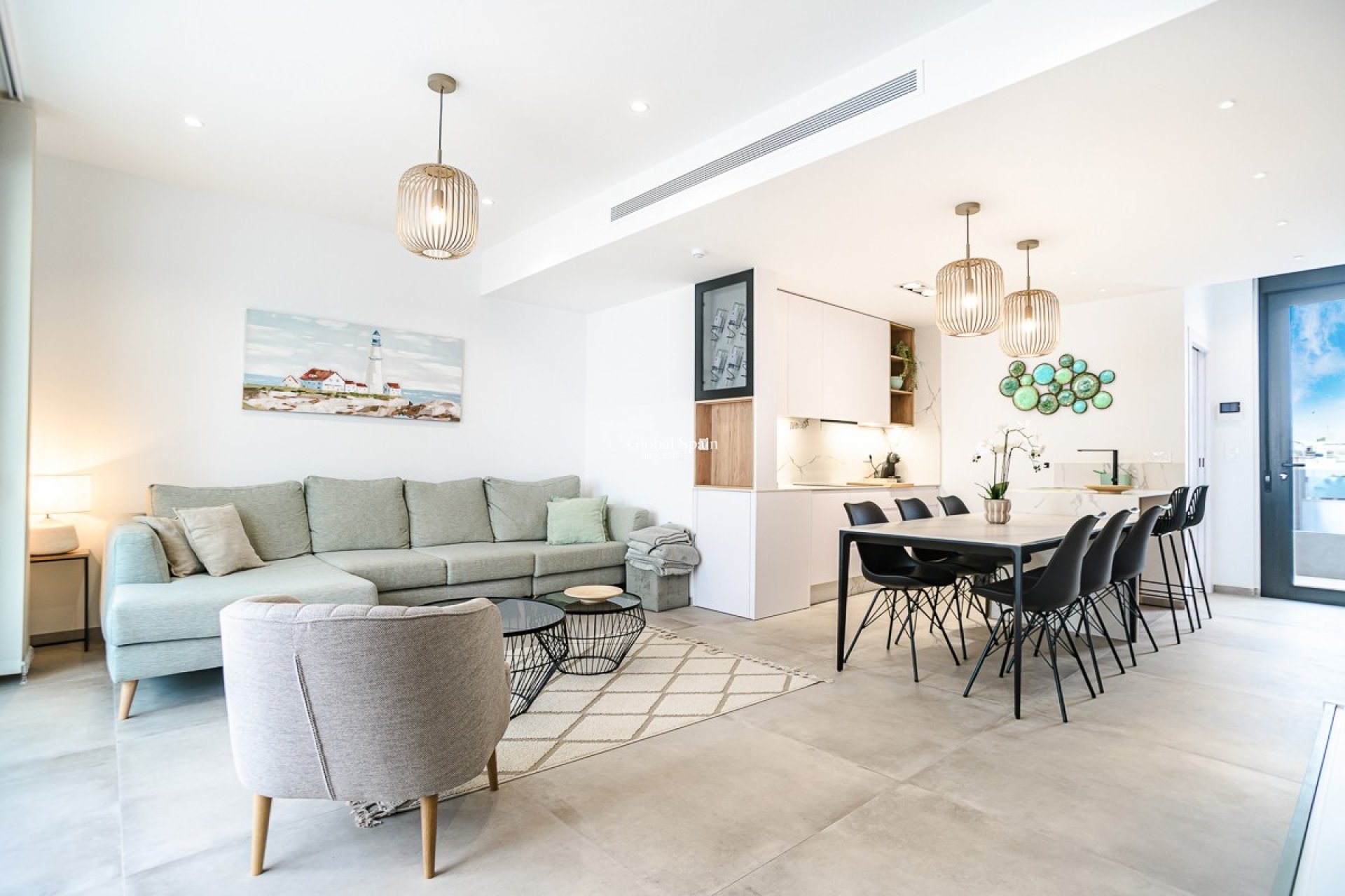 Wederverkoop - PENTHOUSE -
LO PAGÁN