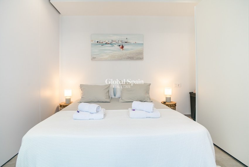 Wederverkoop - PENTHOUSE -
LO PAGÁN