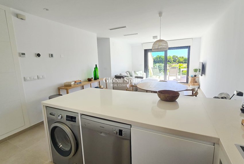 Wederverkoop - PENTHOUSE -
LO ROMERO GOLF - Inland