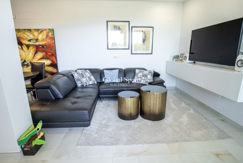 Wederverkoop - PENTHOUSE -
LOS BALCONES - LOS ALTOS - AMANECER