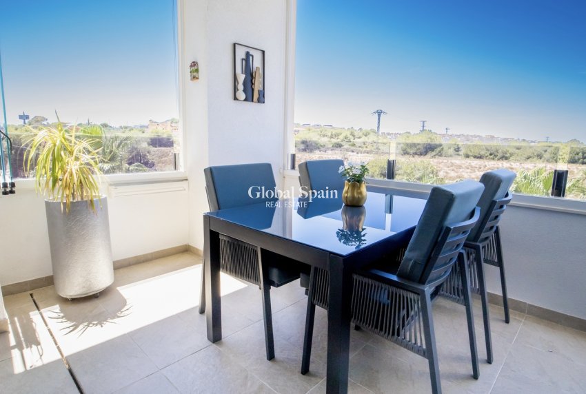 Wederverkoop - PENTHOUSE -
LOS BALCONES - LOS ALTOS - AMANECER