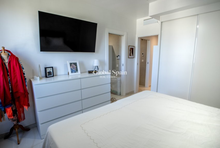 Wederverkoop - PENTHOUSE -
LOS BALCONES - LOS ALTOS - AMANECER