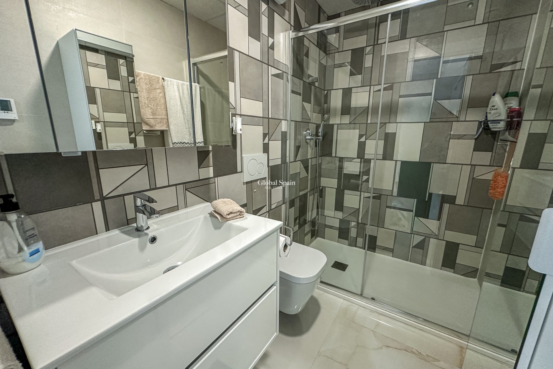 Wederverkoop - PENTHOUSE -
LOS BALCONES - LOS ALTOS - AMANECER