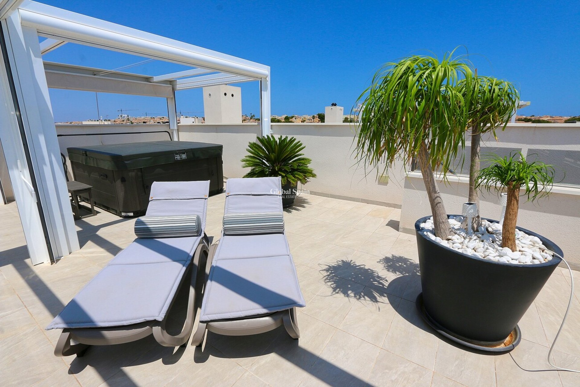 Wederverkoop - PENTHOUSE -
LOS BALCONES - LOS ALTOS - Costa Blanca