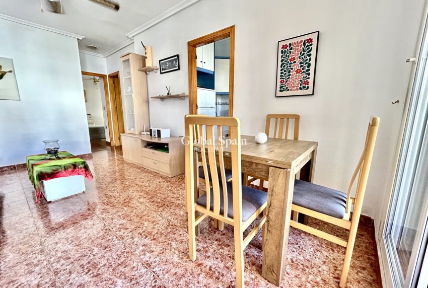 Wederverkoop - PENTHOUSE -
LOS BALCONES - LOS ALTOS - Costa Blanca