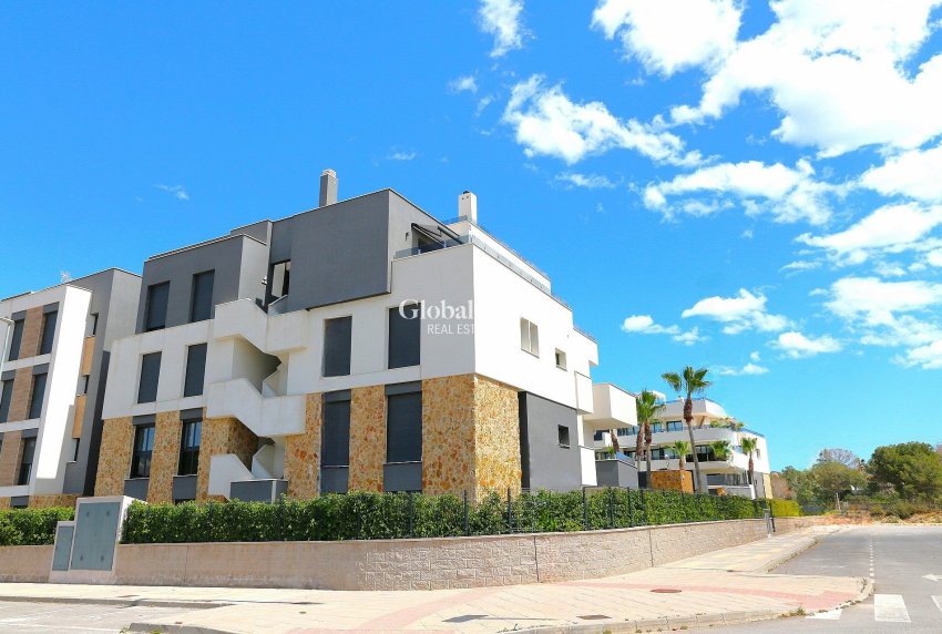 Wederverkoop - PENTHOUSE -
LOS BALCONES - LOS ALTOS