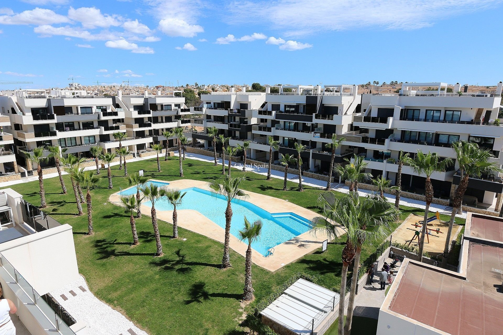 Wederverkoop - PENTHOUSE -
LOS BALCONES - LOS ALTOS