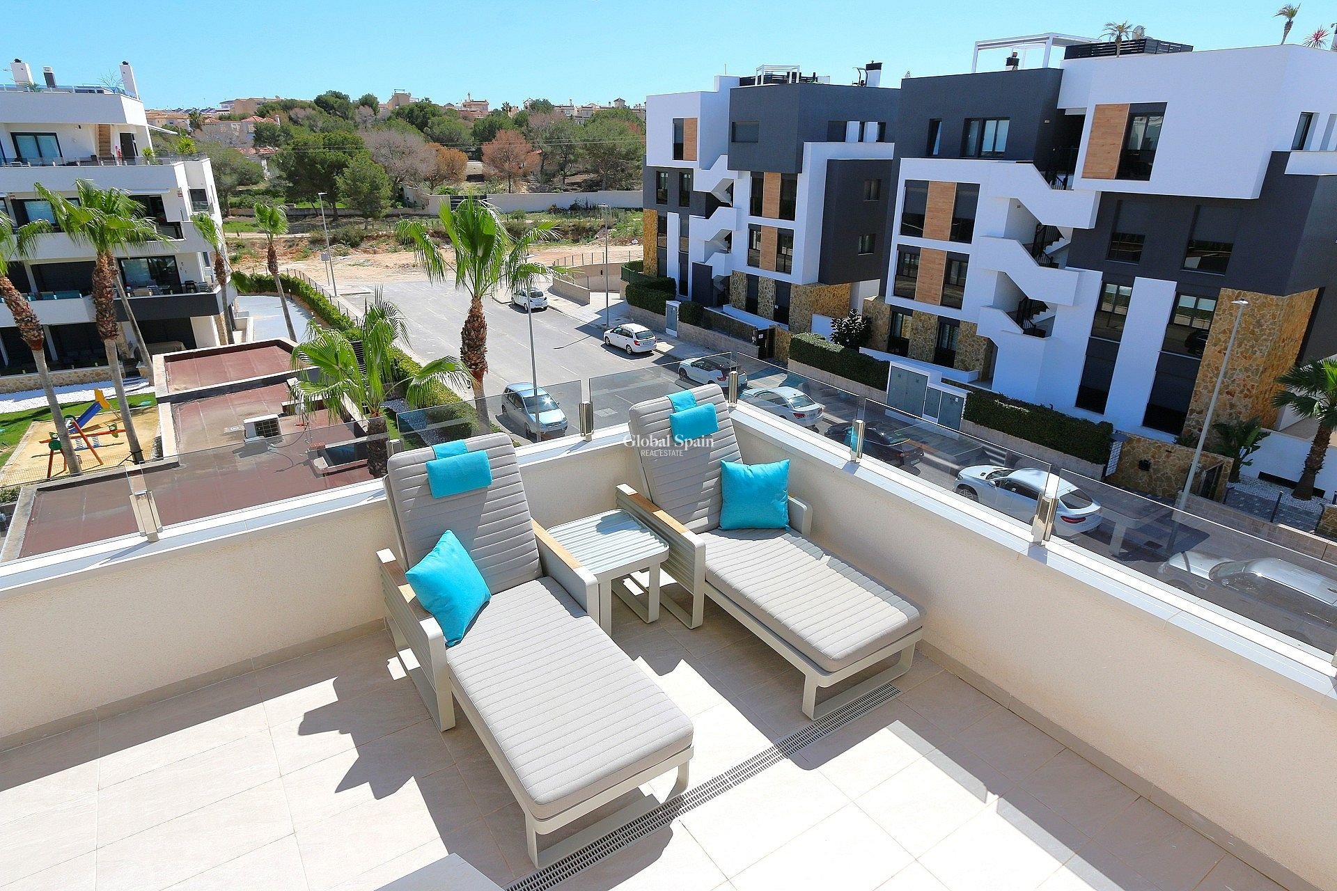 Wederverkoop - PENTHOUSE -
LOS BALCONES - LOS ALTOS