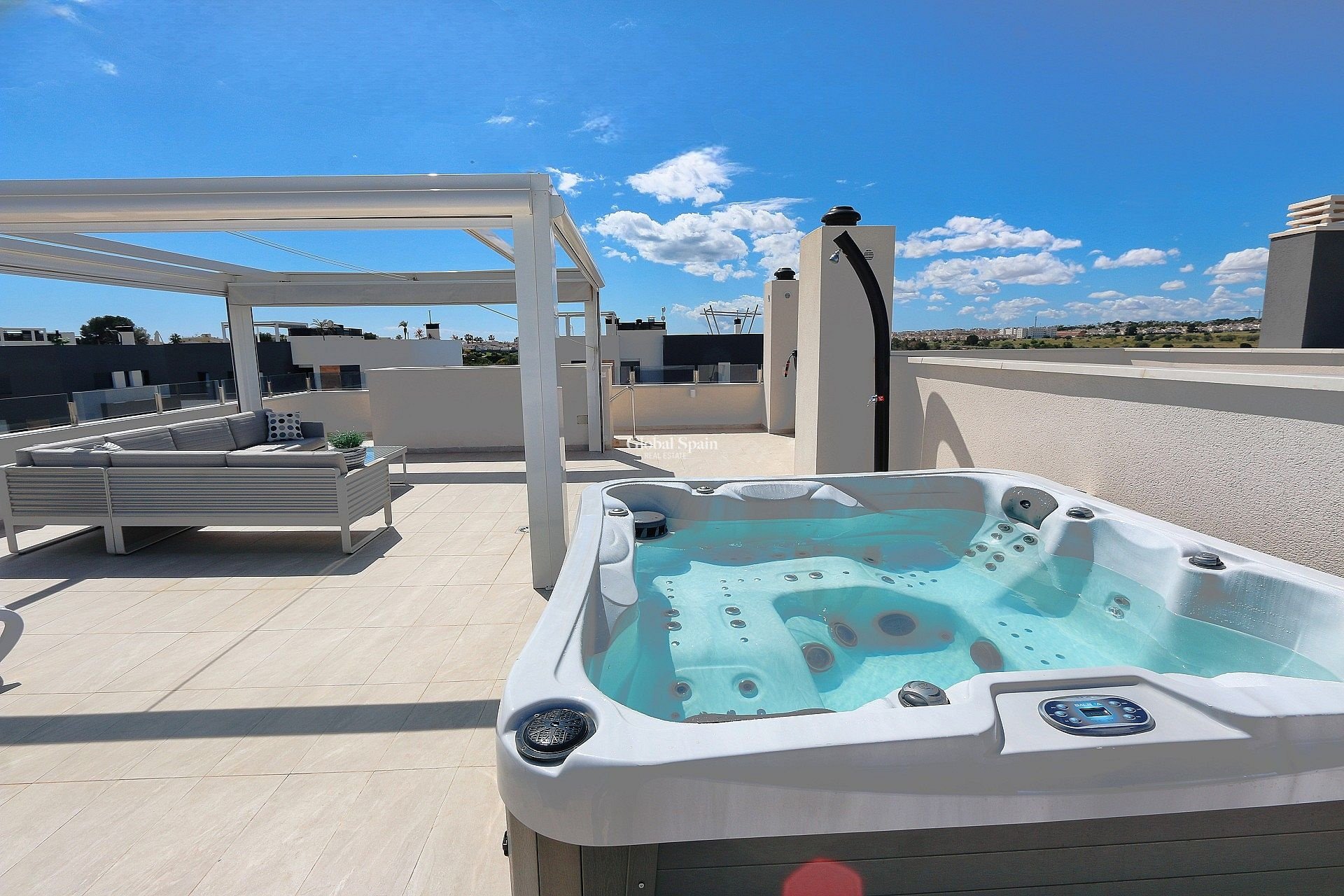 Wederverkoop - PENTHOUSE -
LOS BALCONES - LOS ALTOS