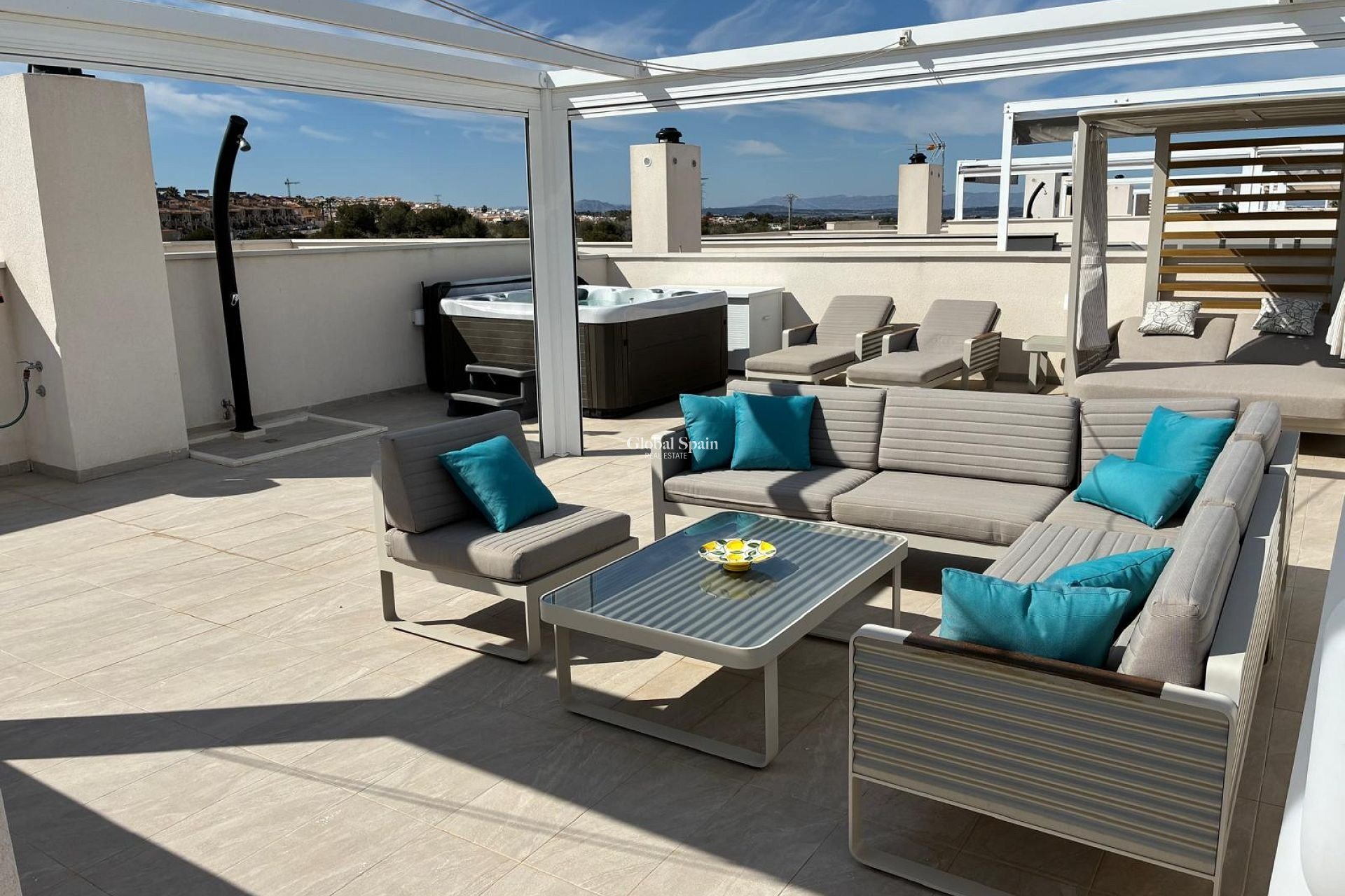 Wederverkoop - PENTHOUSE -
LOS BALCONES - LOS ALTOS