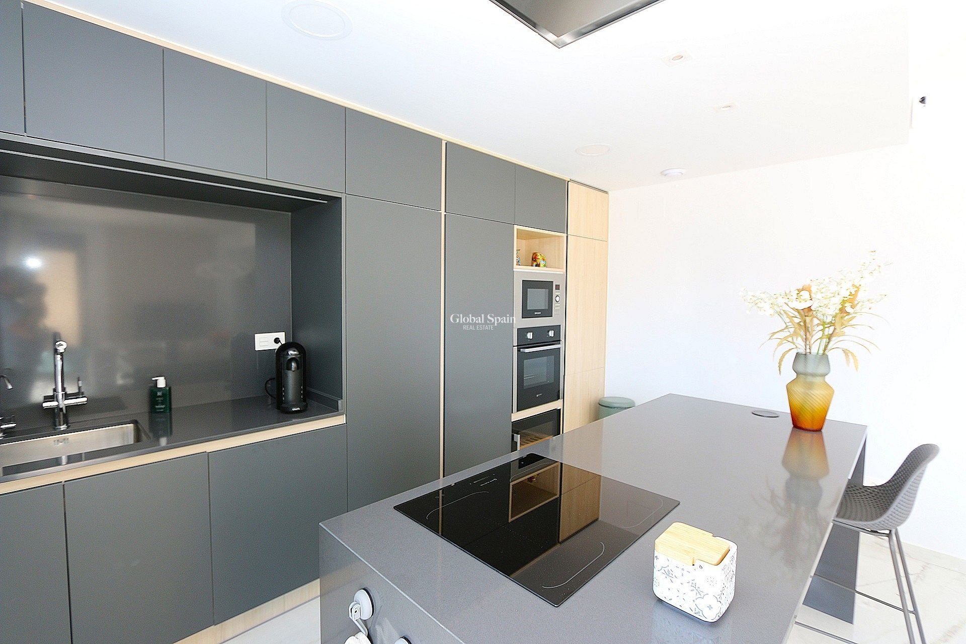 Wederverkoop - PENTHOUSE -
LOS BALCONES - LOS ALTOS