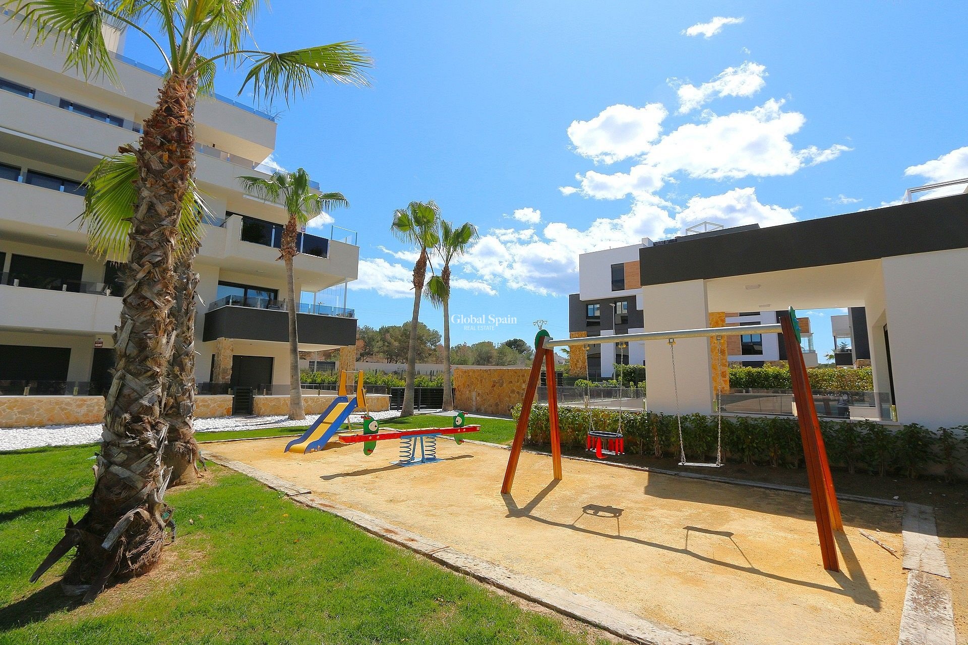 Wederverkoop - PENTHOUSE -
LOS BALCONES - LOS ALTOS