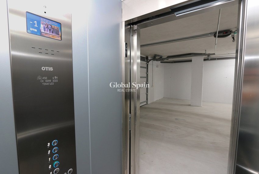 Wederverkoop - PENTHOUSE -
LOS BALCONES - LOS ALTOS