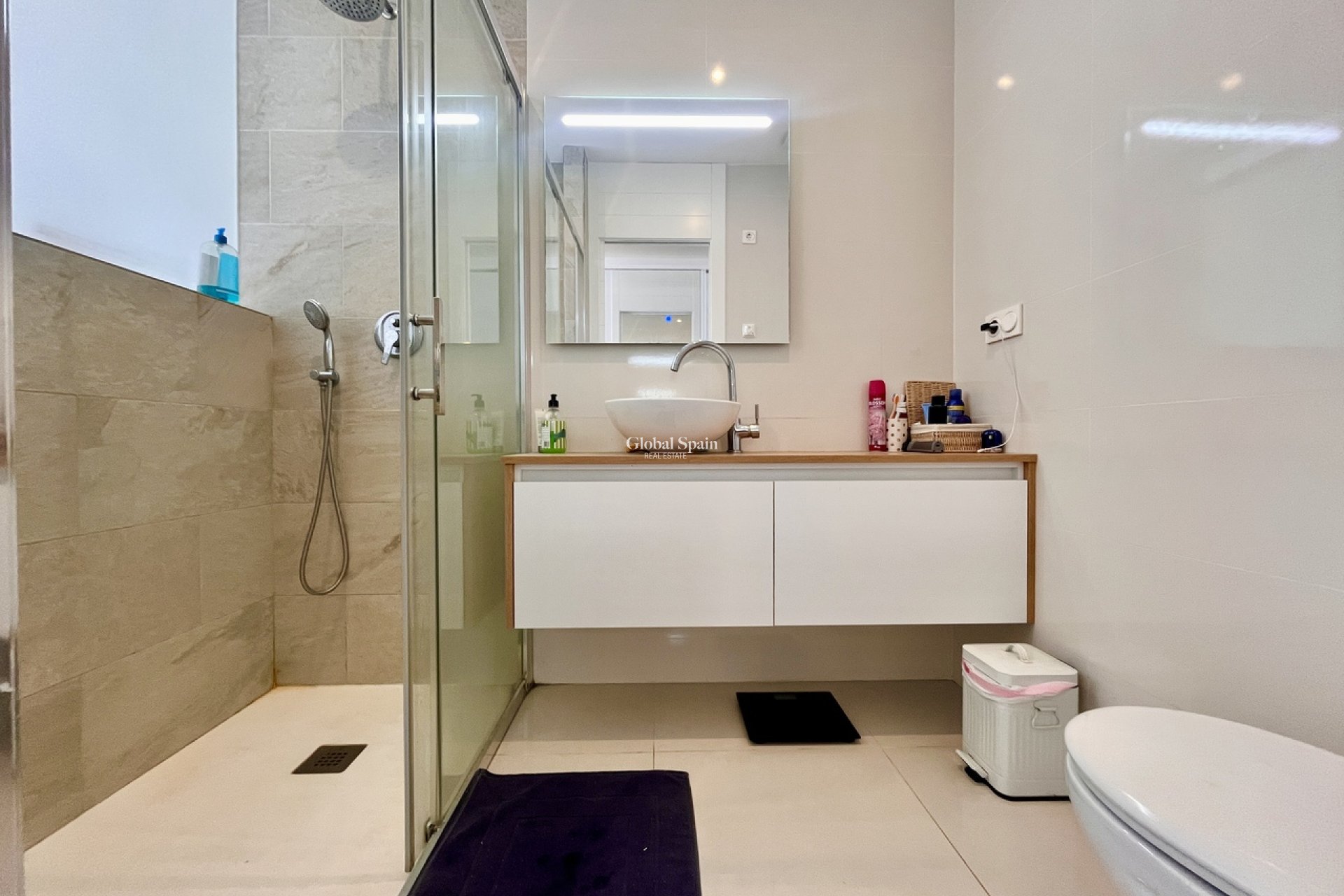 Wederverkoop - PENTHOUSE -
LOS DOLSES - Inland