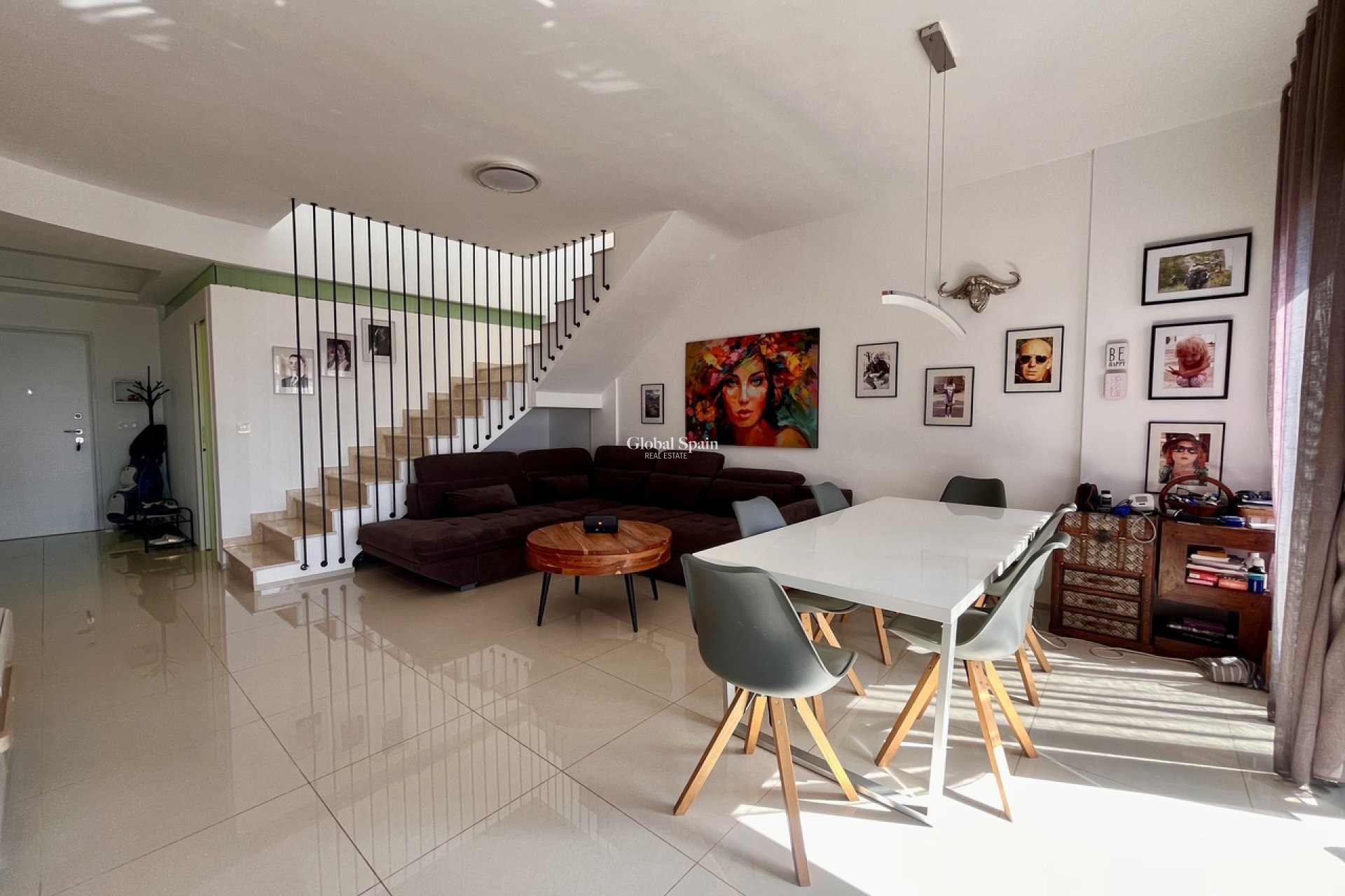 Wederverkoop - PENTHOUSE -
LOS DOLSES - Inland