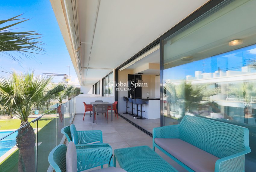 Wederverkoop - PENTHOUSE -
MAR DE CRISTAL - Costa Calida