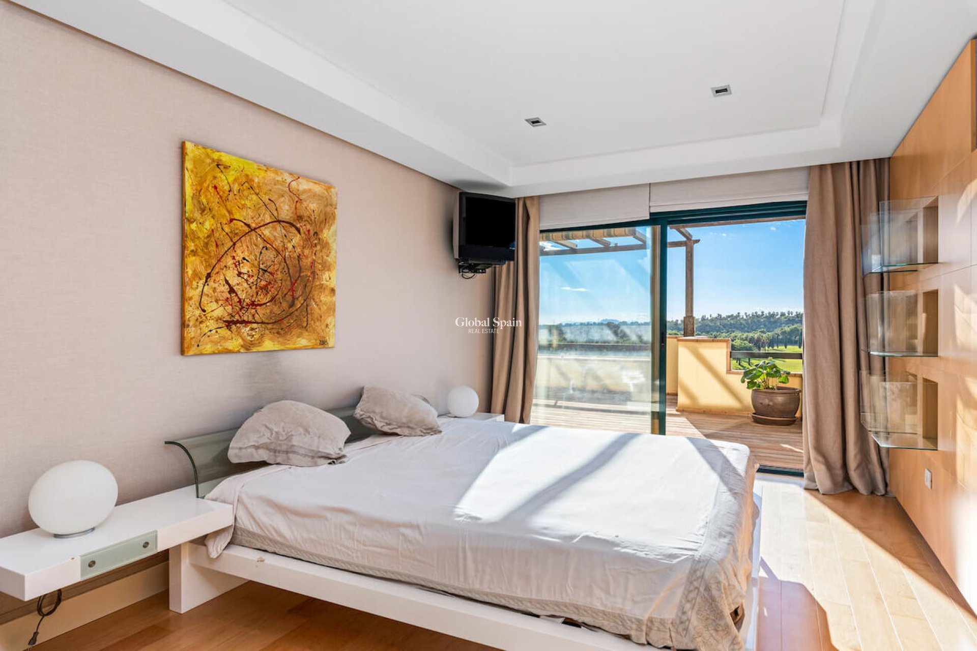 Wederverkoop - PENTHOUSE -
ORIHUELA COSTA - CAMPOAMOR