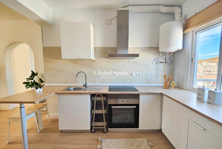 Wederverkoop - PENTHOUSE -
ORIHUELA COSTA - Costa Blanca