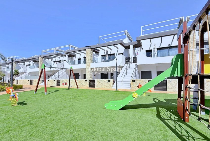 Wederverkoop - PENTHOUSE -
ORIHUELA COSTA - Costa Blanca