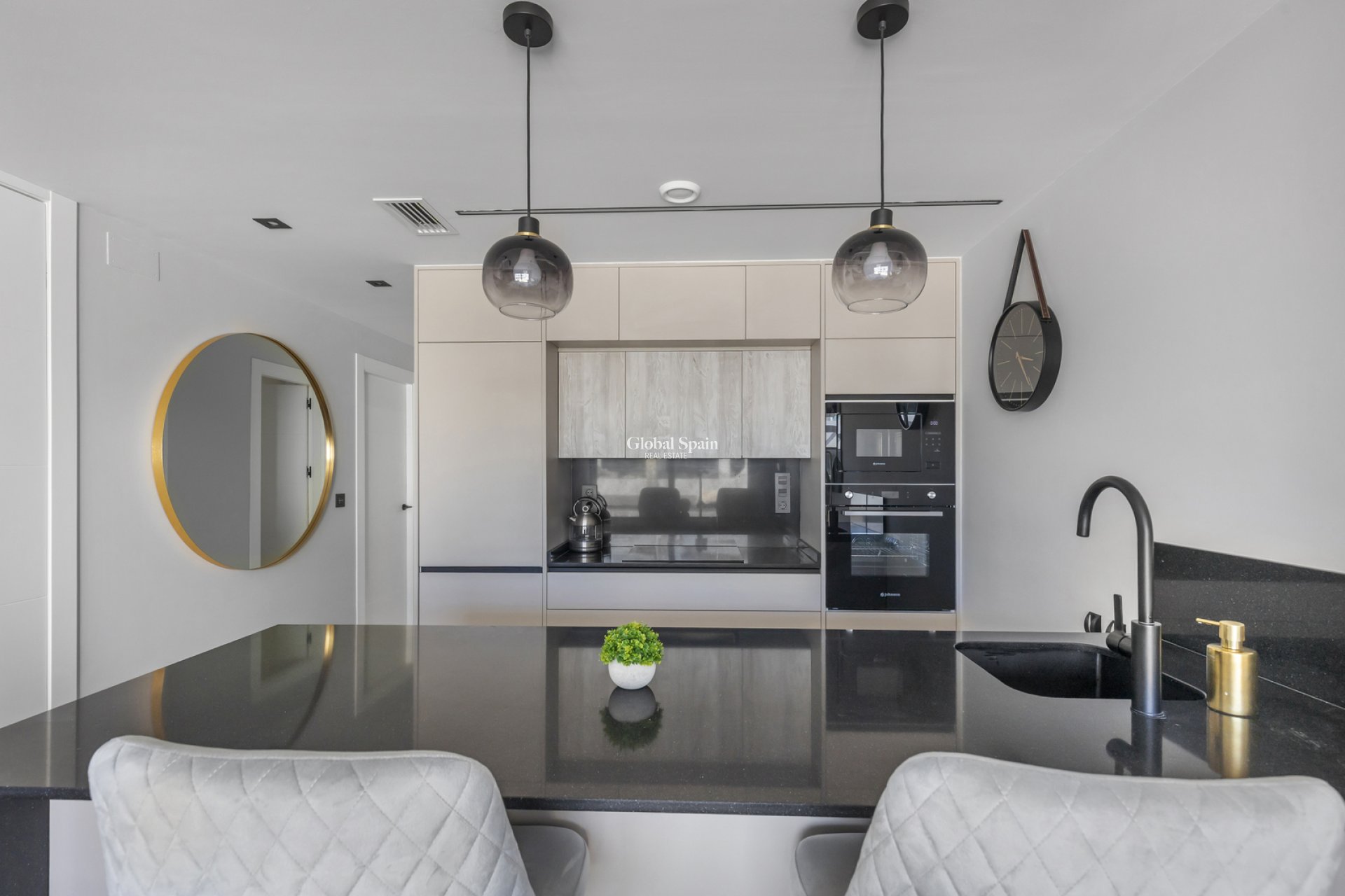 Wederverkoop - PENTHOUSE -
ORIHUELA COSTA - Costa Blanca