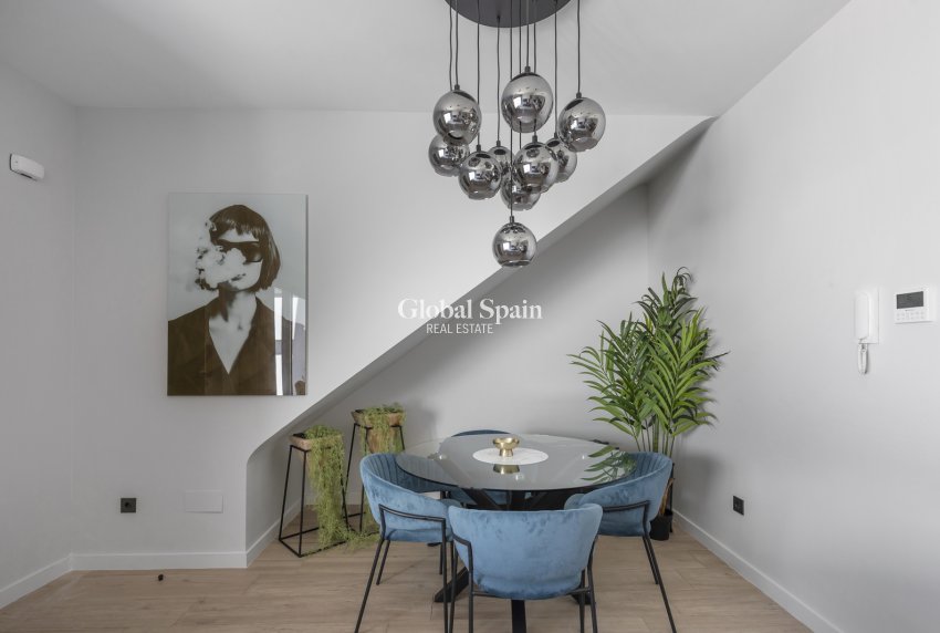 Wederverkoop - PENTHOUSE -
ORIHUELA COSTA - Costa Blanca