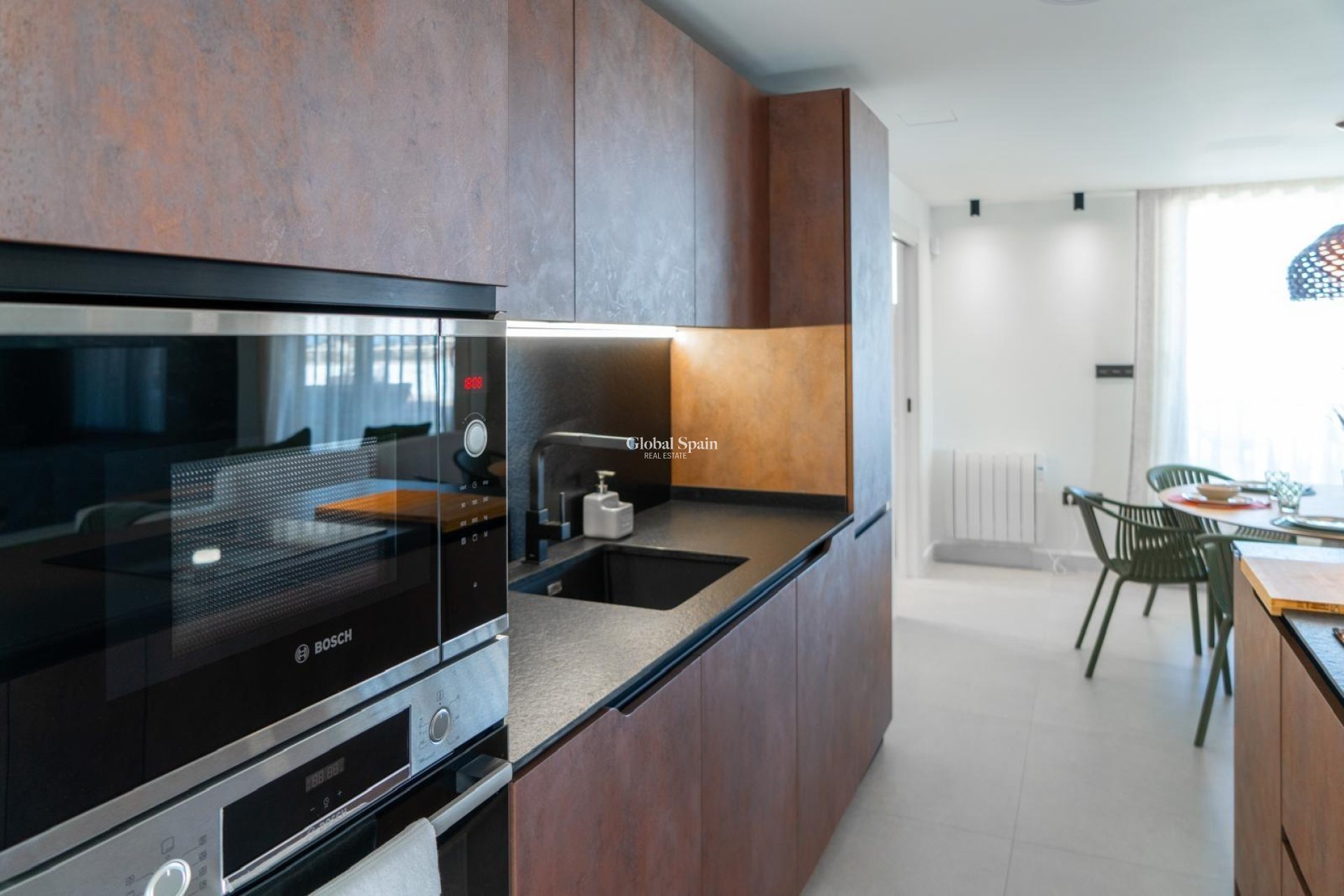 Wederverkoop - PENTHOUSE -
ORIHUELA COSTA - La Regia