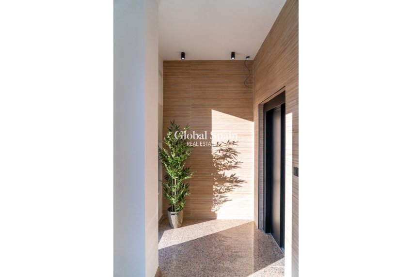 Wederverkoop - Penthouse -
ORIHUELA COSTA - La Zenia