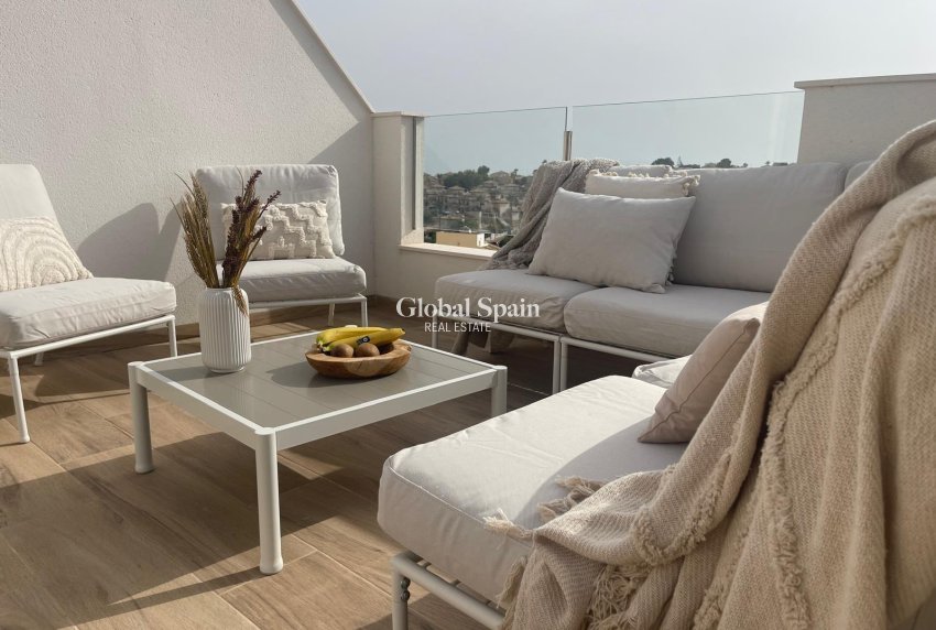 Wederverkoop - PENTHOUSE -
ORIHUELA COSTA - Las Filipinas