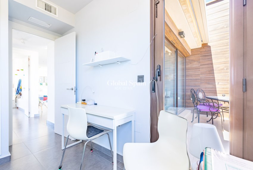 Wederverkoop - PENTHOUSE -
ORIHUELA COSTA - Las Ramblas Golf