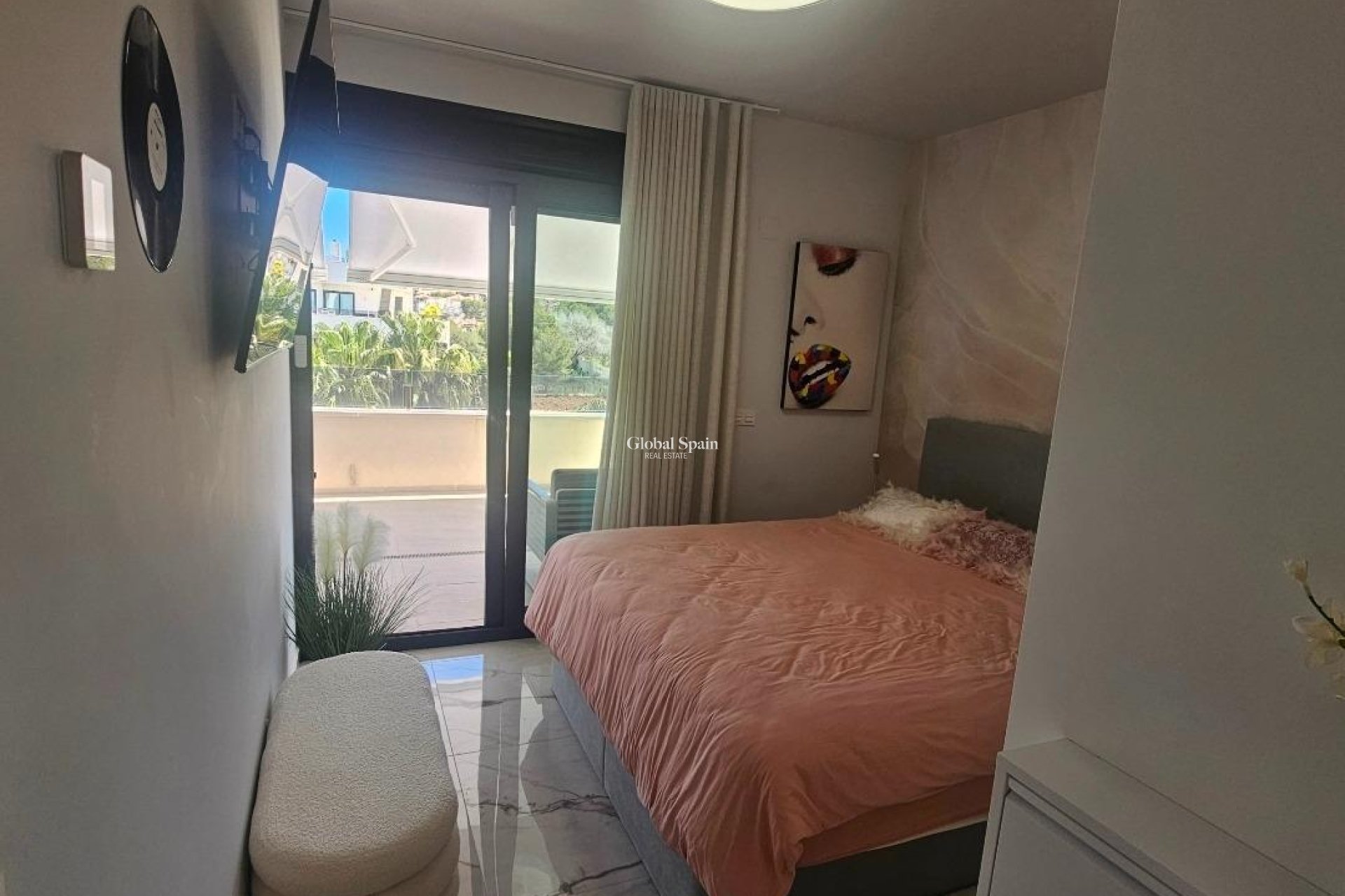 Wederverkoop - PENTHOUSE -
ORIHUELA COSTA - Los Almendros-la Florida