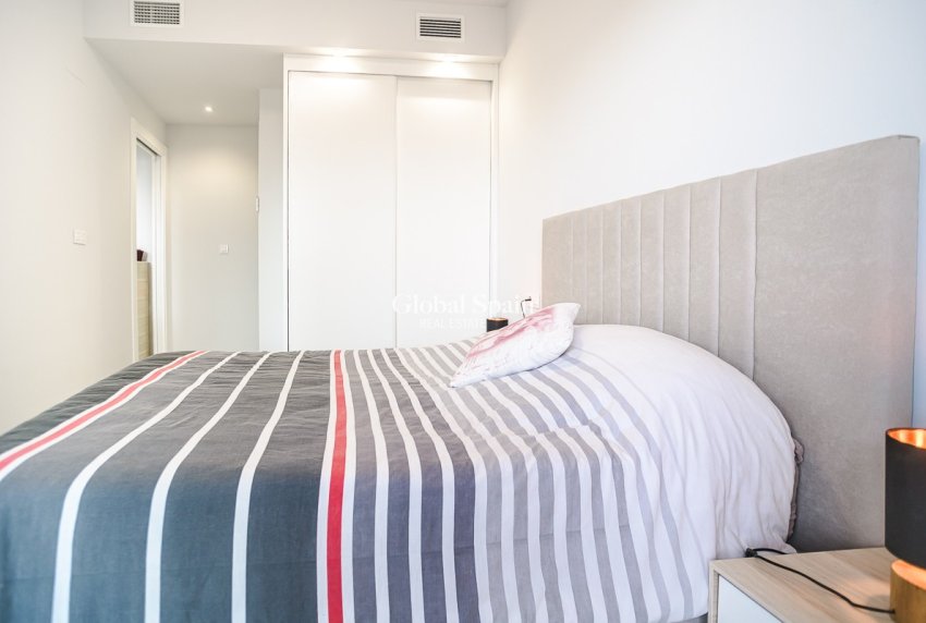 Wederverkoop - PENTHOUSE -
ORIHUELA COSTA - Los Altos