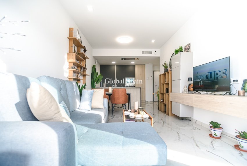 Wederverkoop - PENTHOUSE -
ORIHUELA COSTA - Los Altos