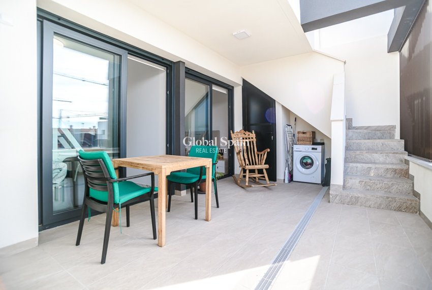 Wederverkoop - PENTHOUSE -
ORIHUELA COSTA - Los Altos