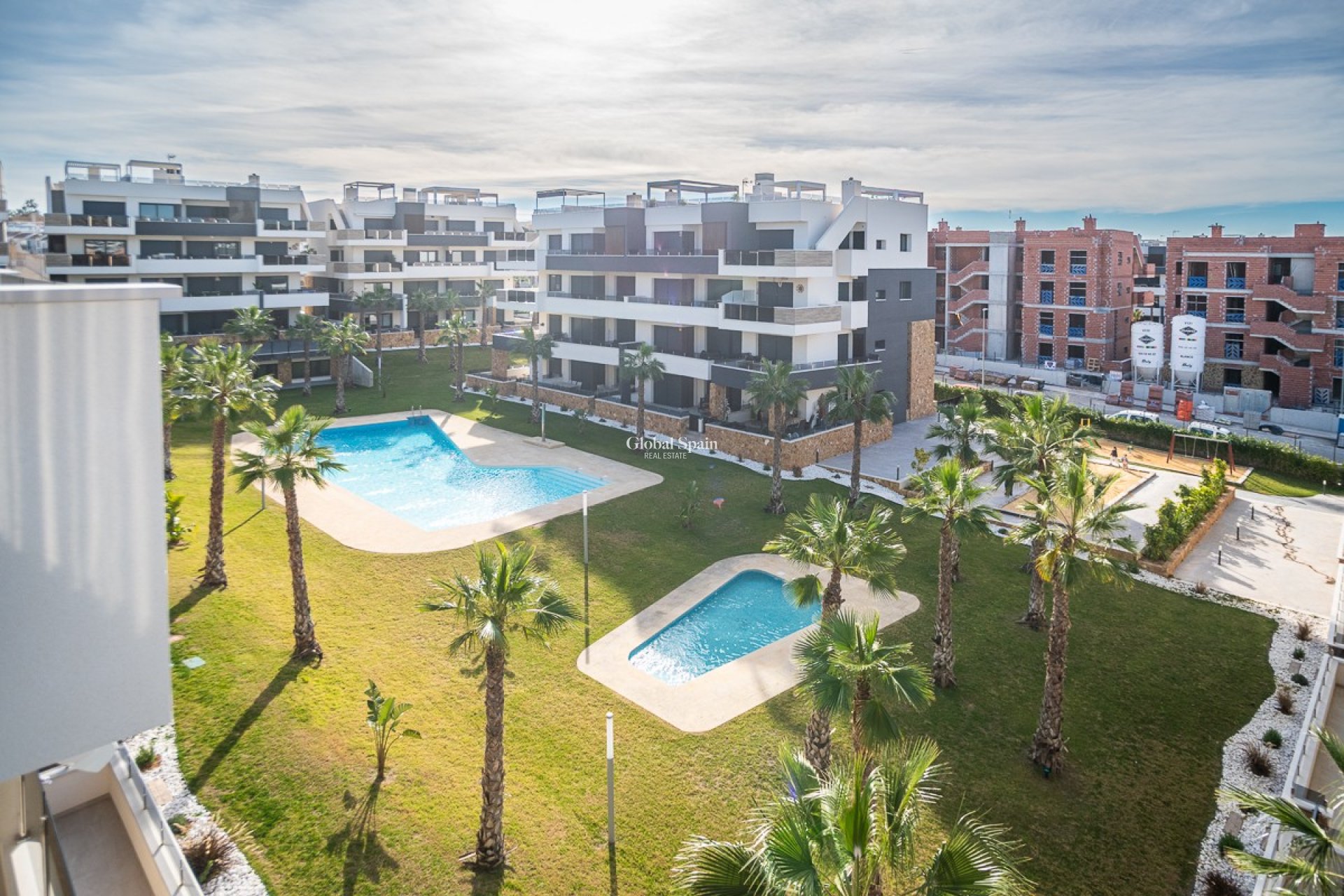 Wederverkoop - PENTHOUSE -
ORIHUELA COSTA - Los Altos