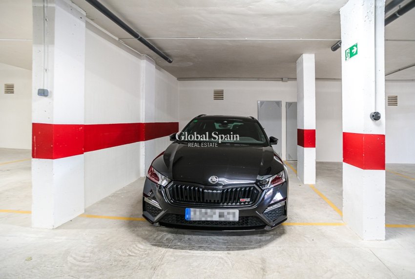 Wederverkoop - PENTHOUSE -
ORIHUELA COSTA - Los Altos